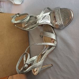 Gianni Bini silver heels